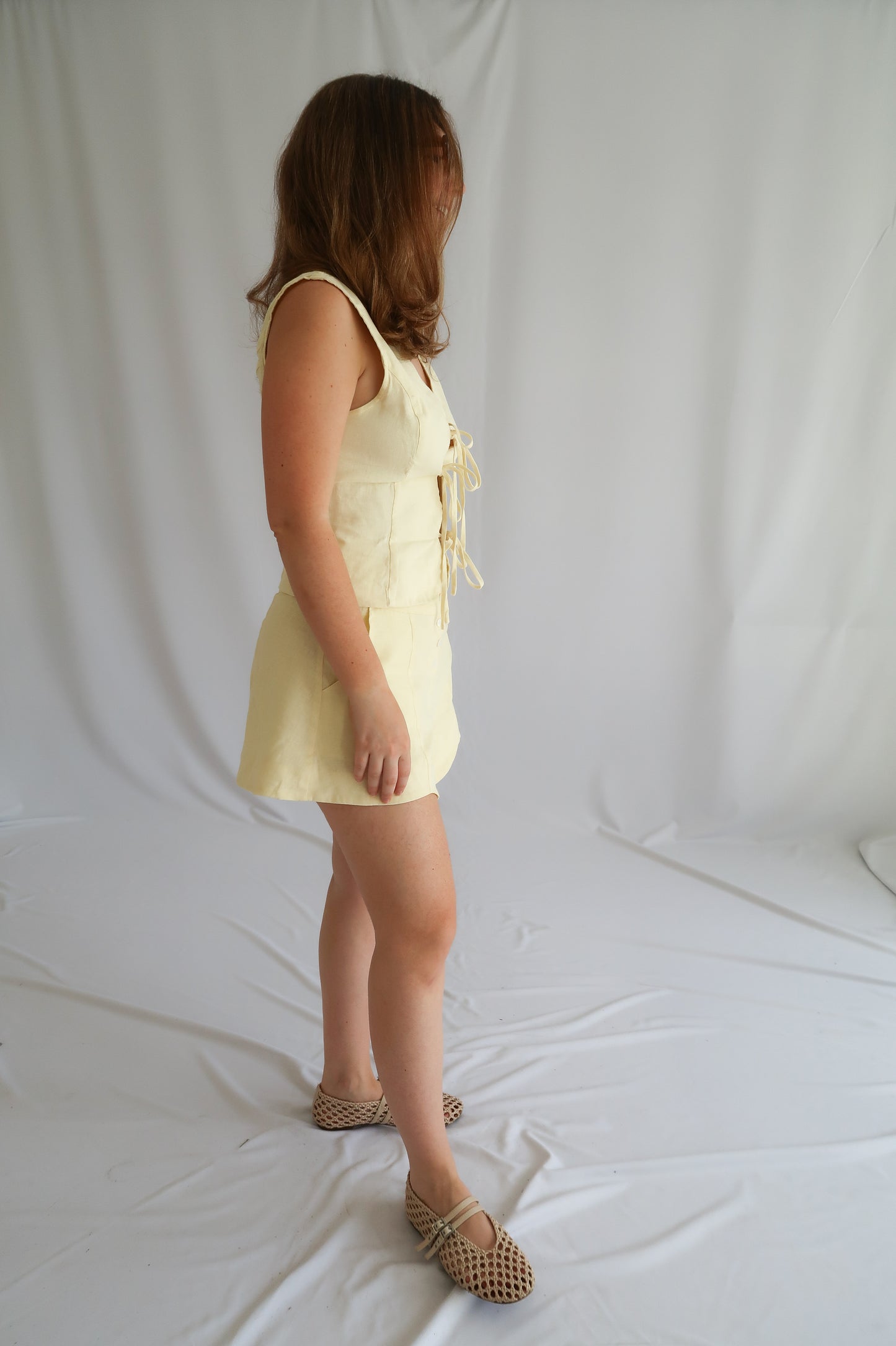 brisé linen short